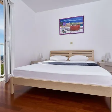 Apartmán Ranieri Kono *